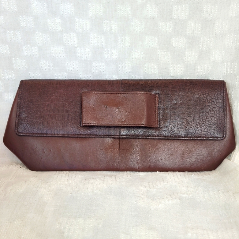 Liz Soto dark brown leather croc embossed east west clutch wrist loop boho edgy